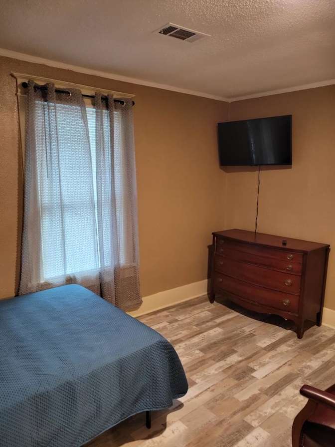 Daryl's room