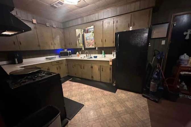 Jennifer's room