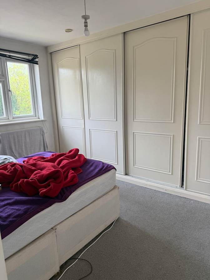 Jaspreet's room