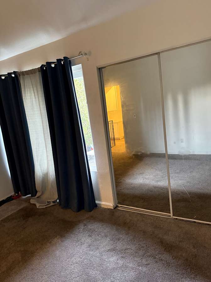 Wideline Pierre Plutaque's room