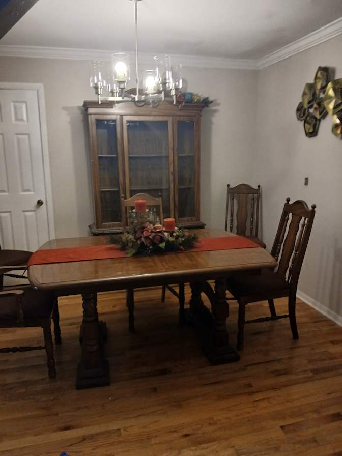 Larry's room