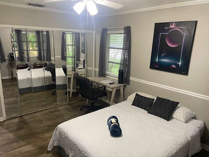 Pete's room