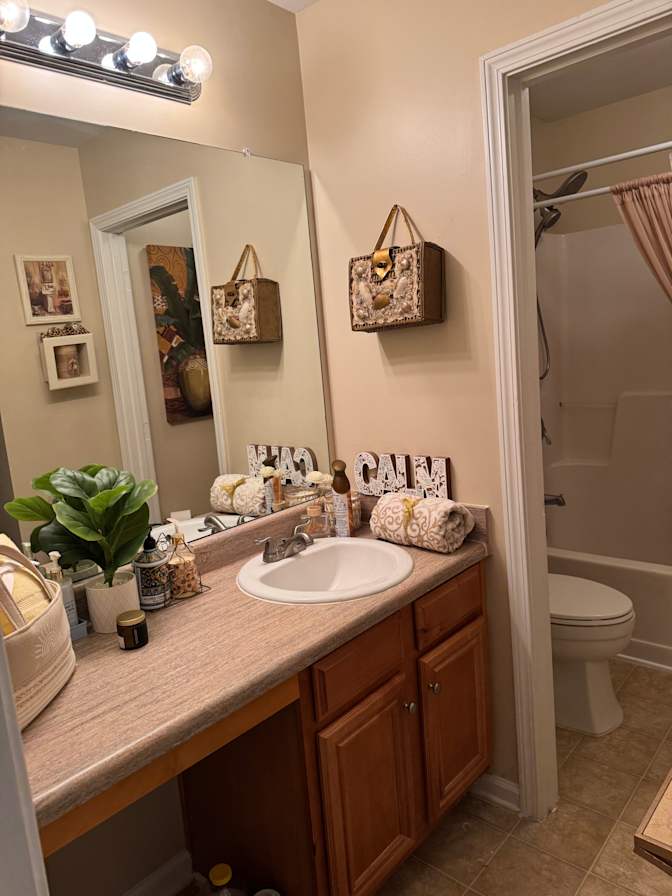 Victoria's room
