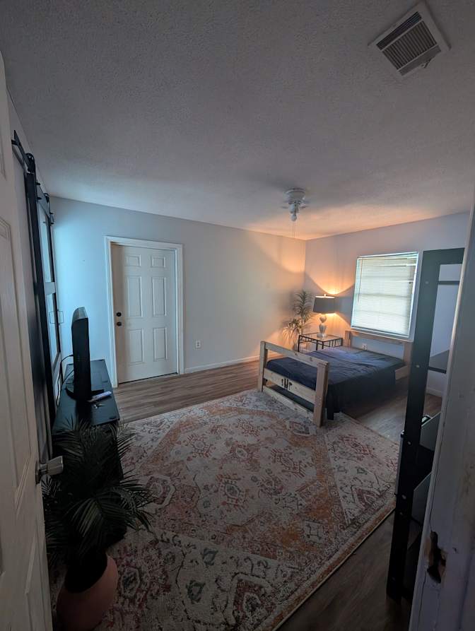 Taylor's room
