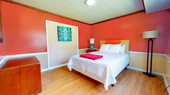 PadSplit's room