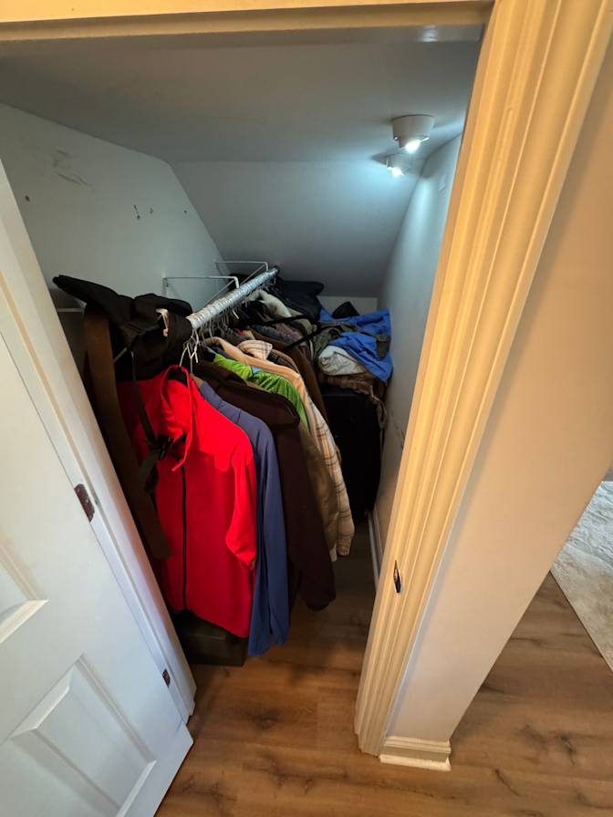 Leo's room