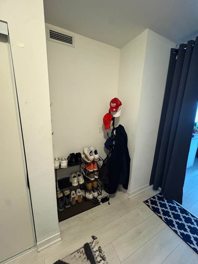 Sunny's room
