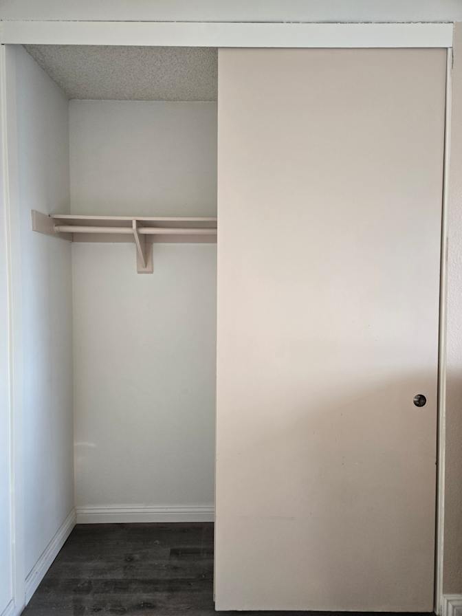Soy's room