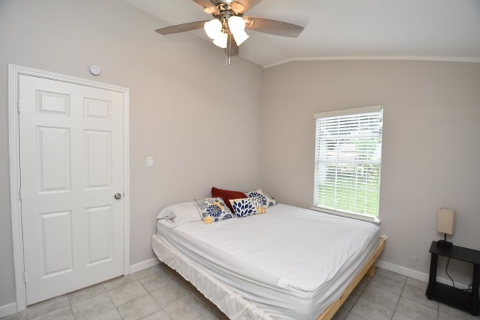 PadSplit's room