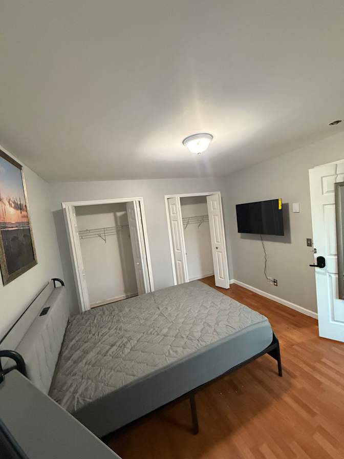 Manuel's room