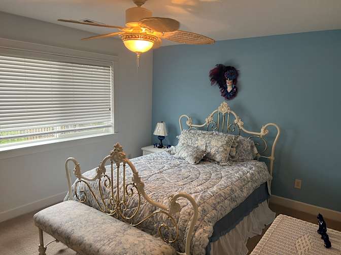 Gayle's room