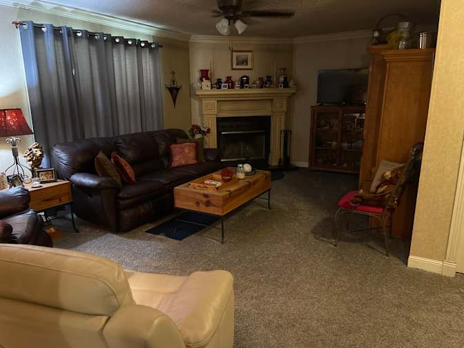 Randy's room