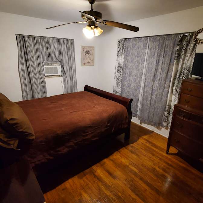 Linda's room