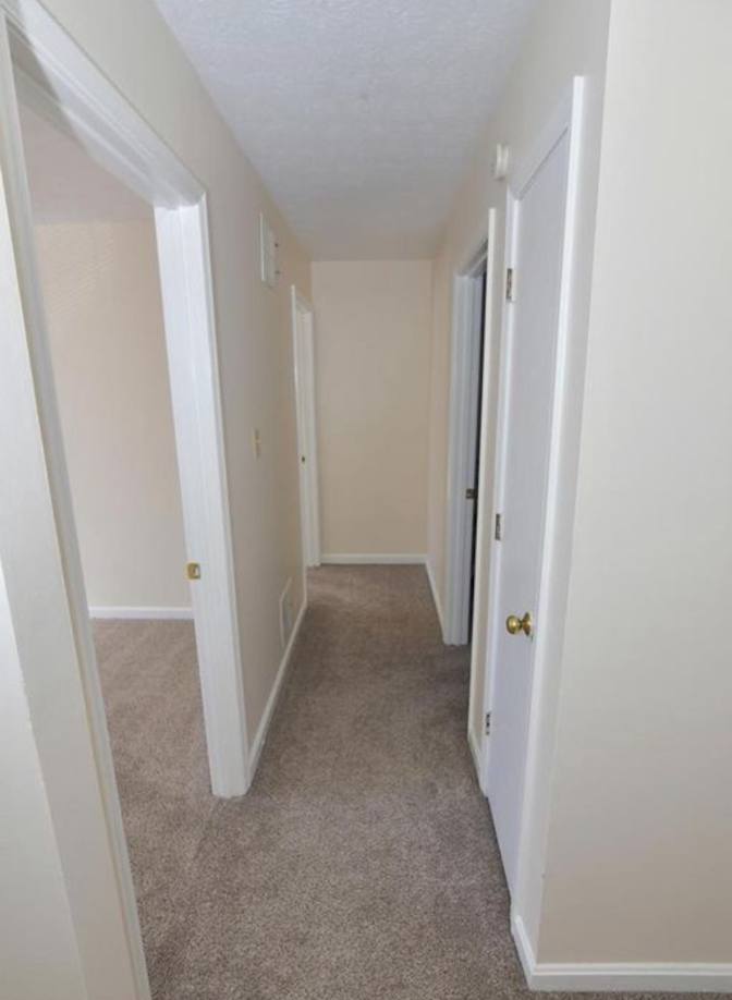 Nayara's room