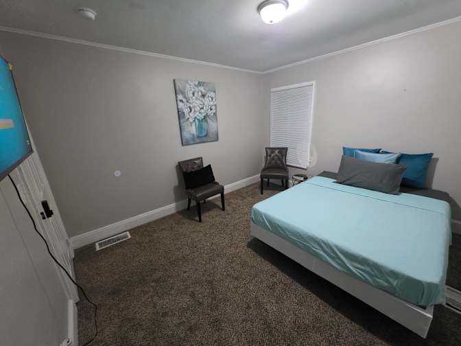 CL&C Property Management and Consulting's room