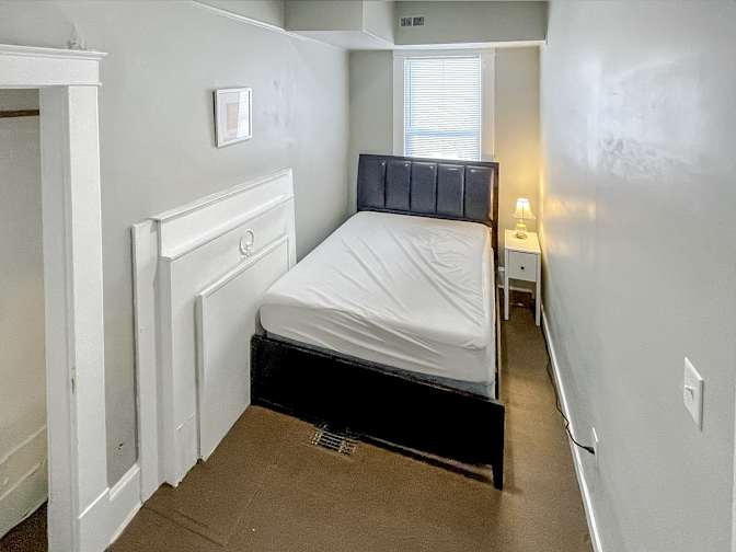 PadSplit's room