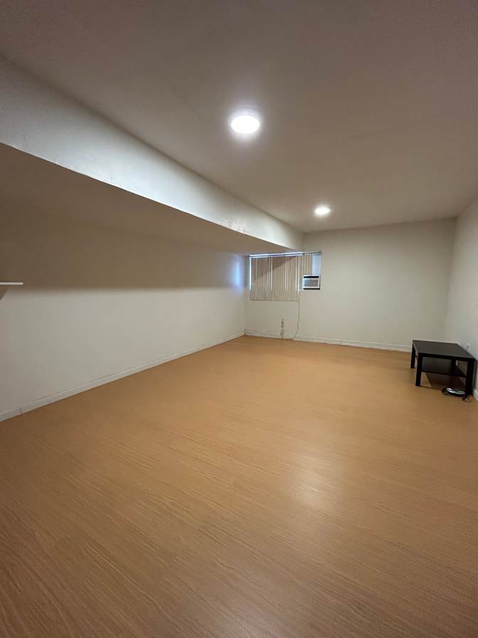 Jose's room