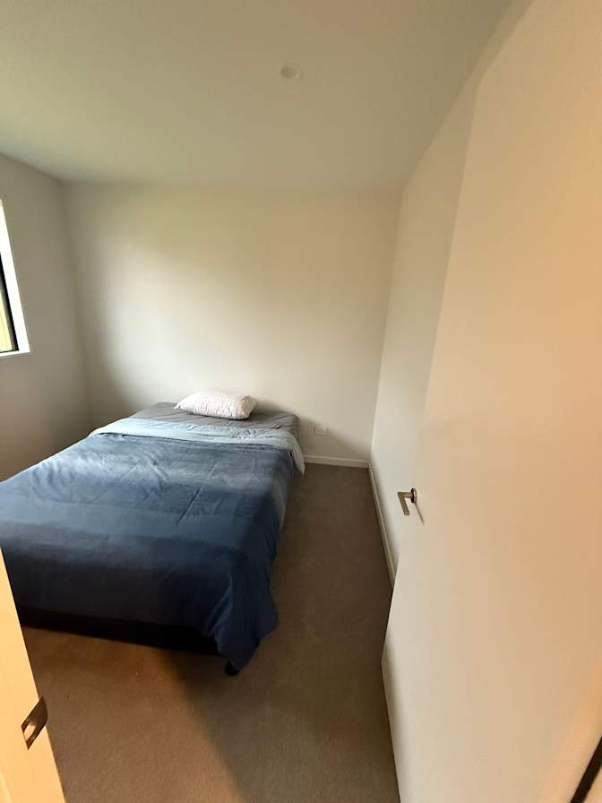 Resmi's room