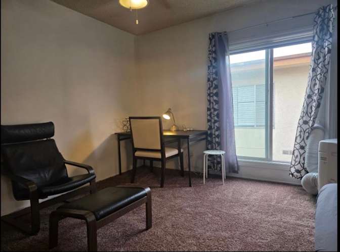 Jay L's room