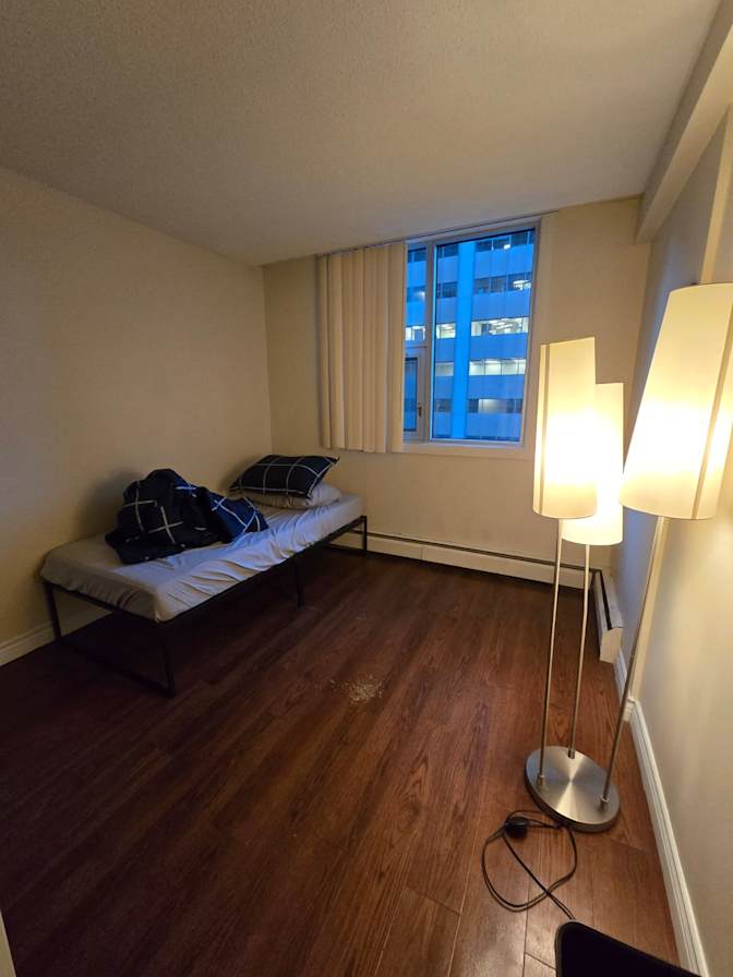 Zidaan Muneer's room