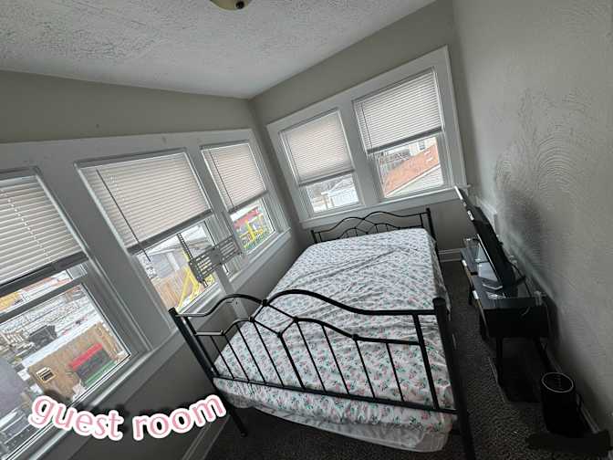 sarah rose's room