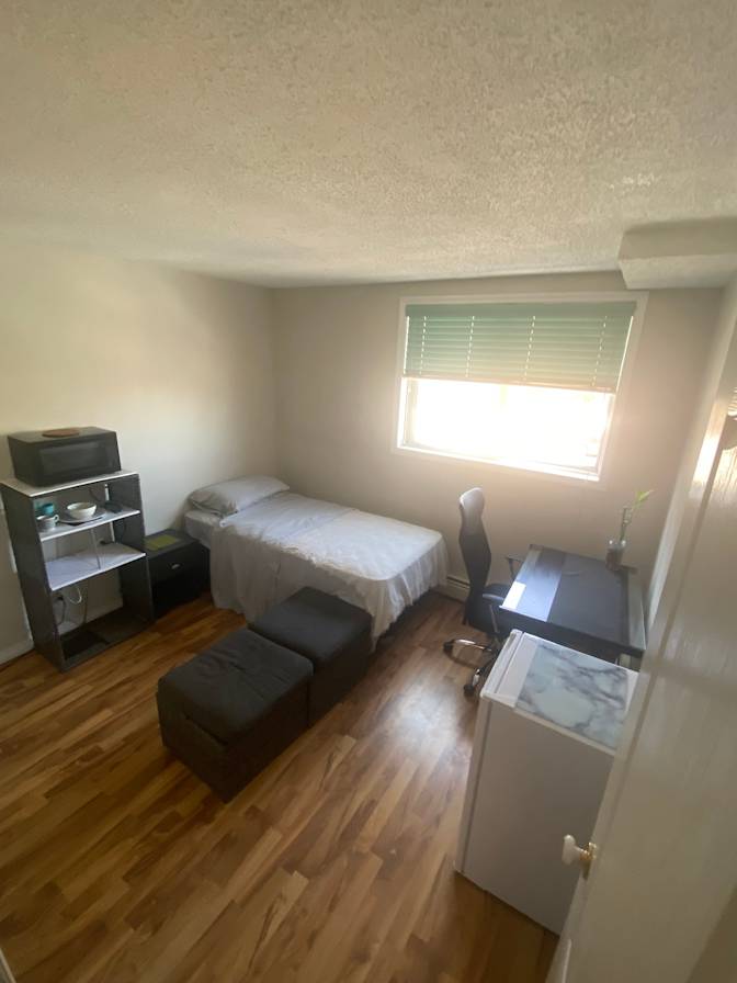 Wendell or Annallee's room