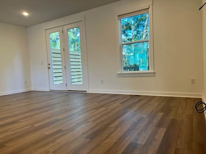 Alcove Rooms's room