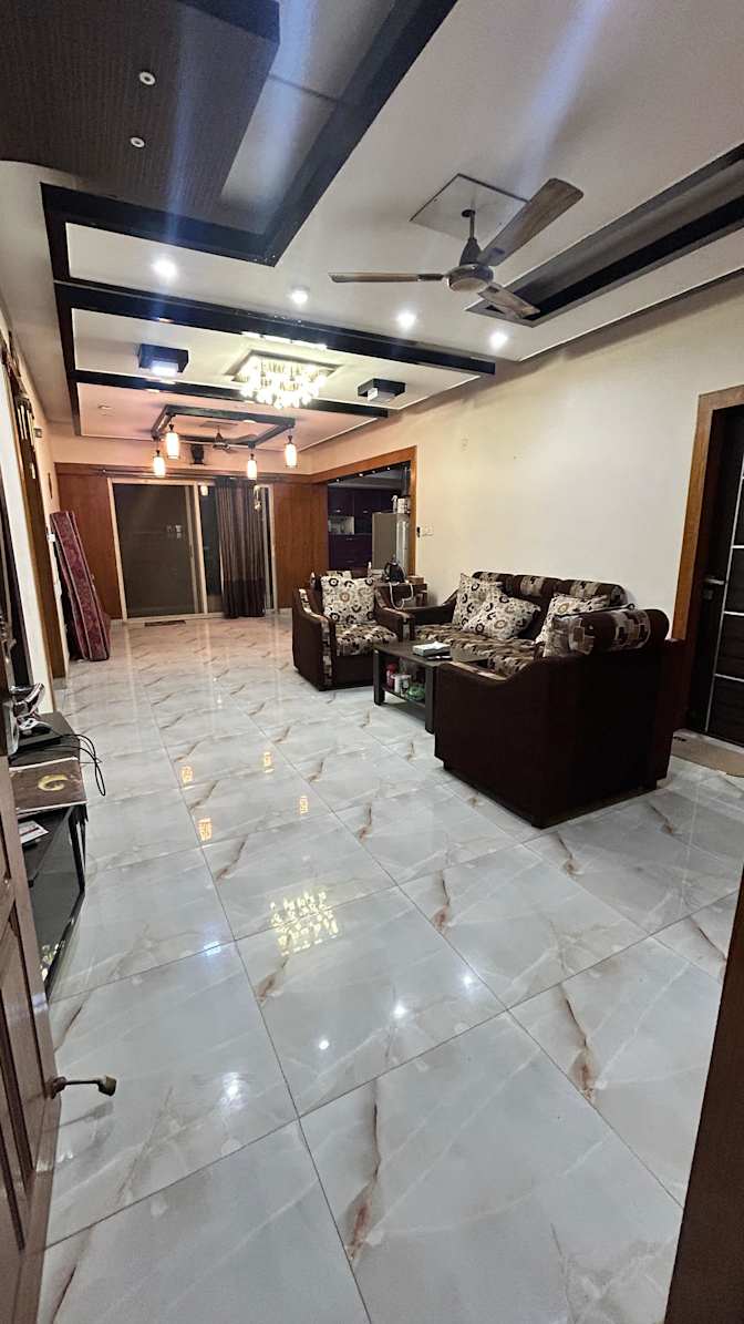 Neeraj's room