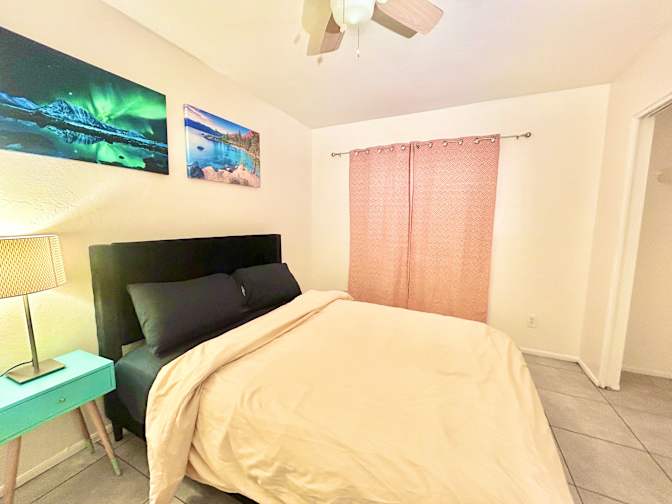 Oluwatoni Aderoju's room