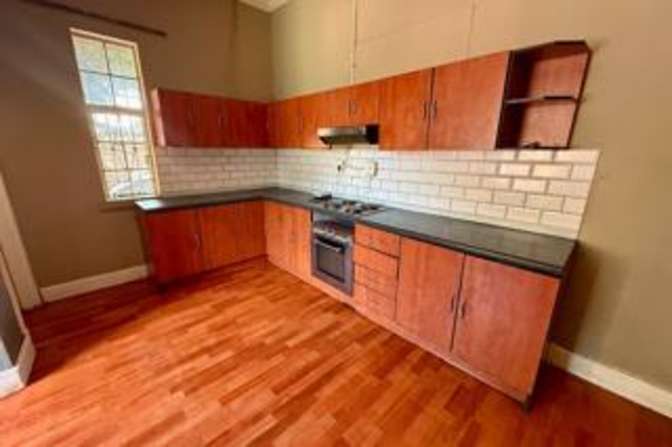 Tshikani's room