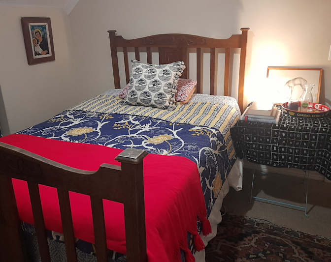 Belinda Leontsinis's room