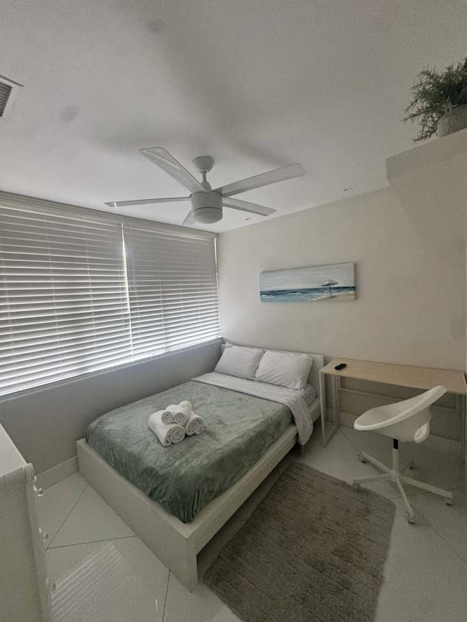 Fabricio's room