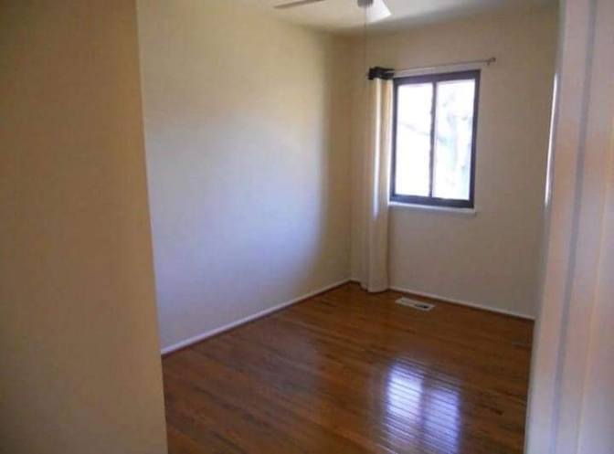 Lina's room