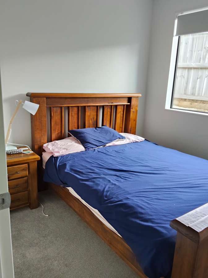 Linda Eddie's room