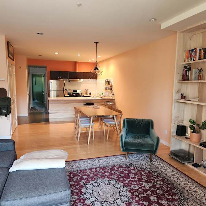 Graham Davies's room