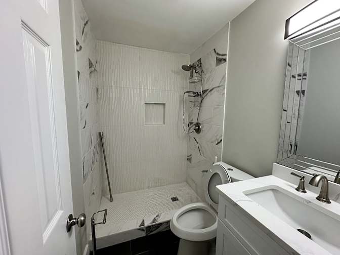 Alcove Rooms's room