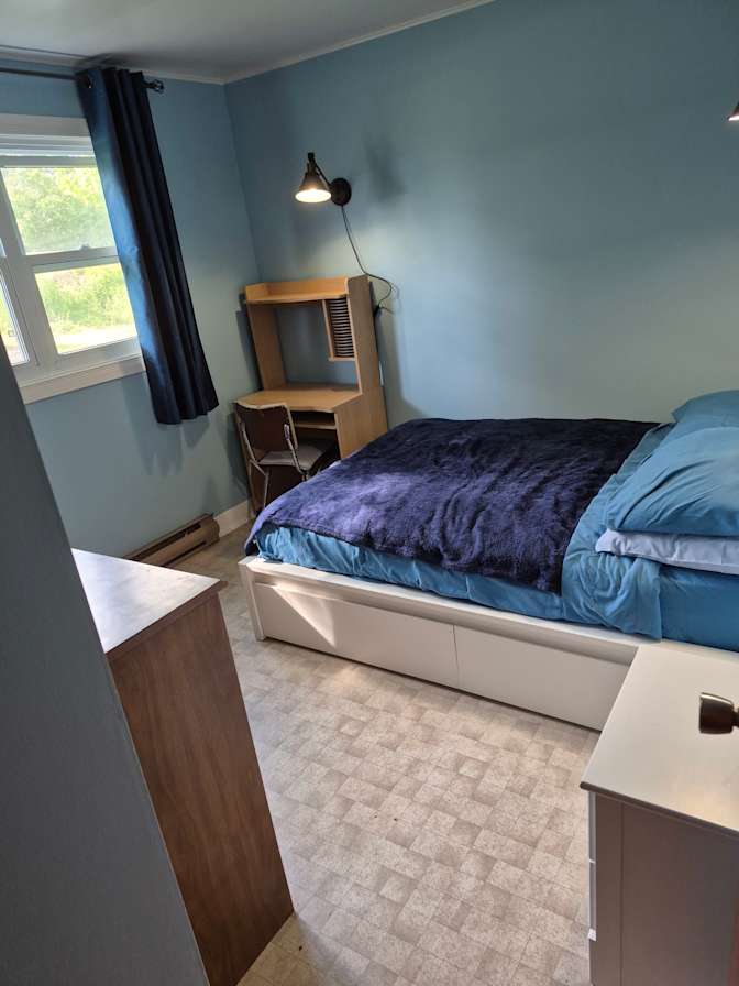 D H's room