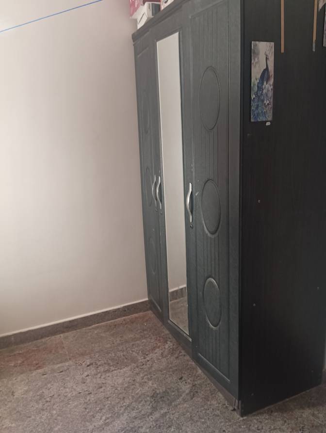 Akshay Pattan's room