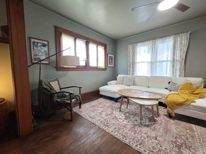 Ali's room