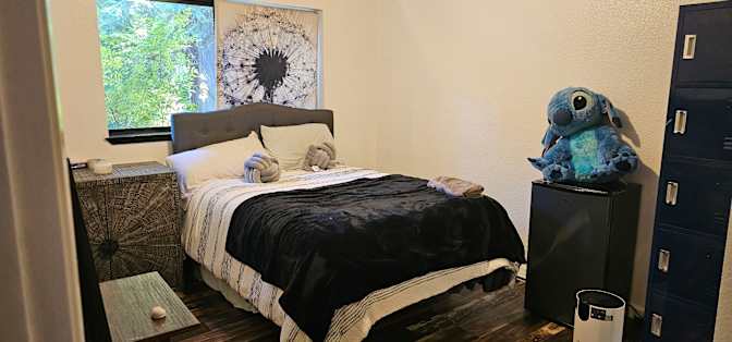 Danielle's room