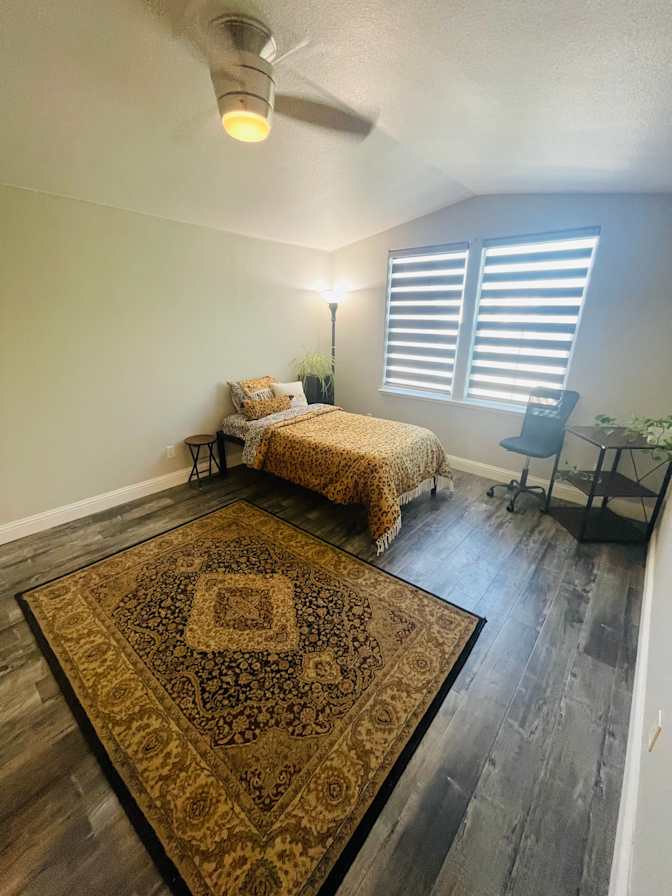 Tvaprakash's room