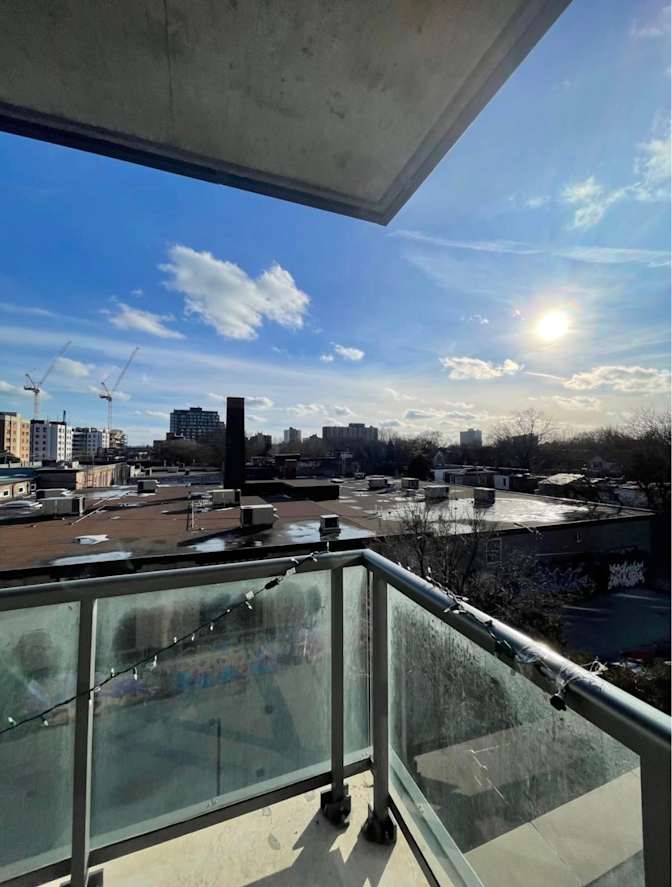 Parnian Akhtari's room