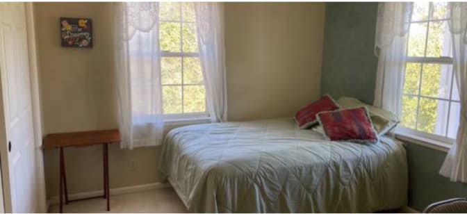 Jeanne's room