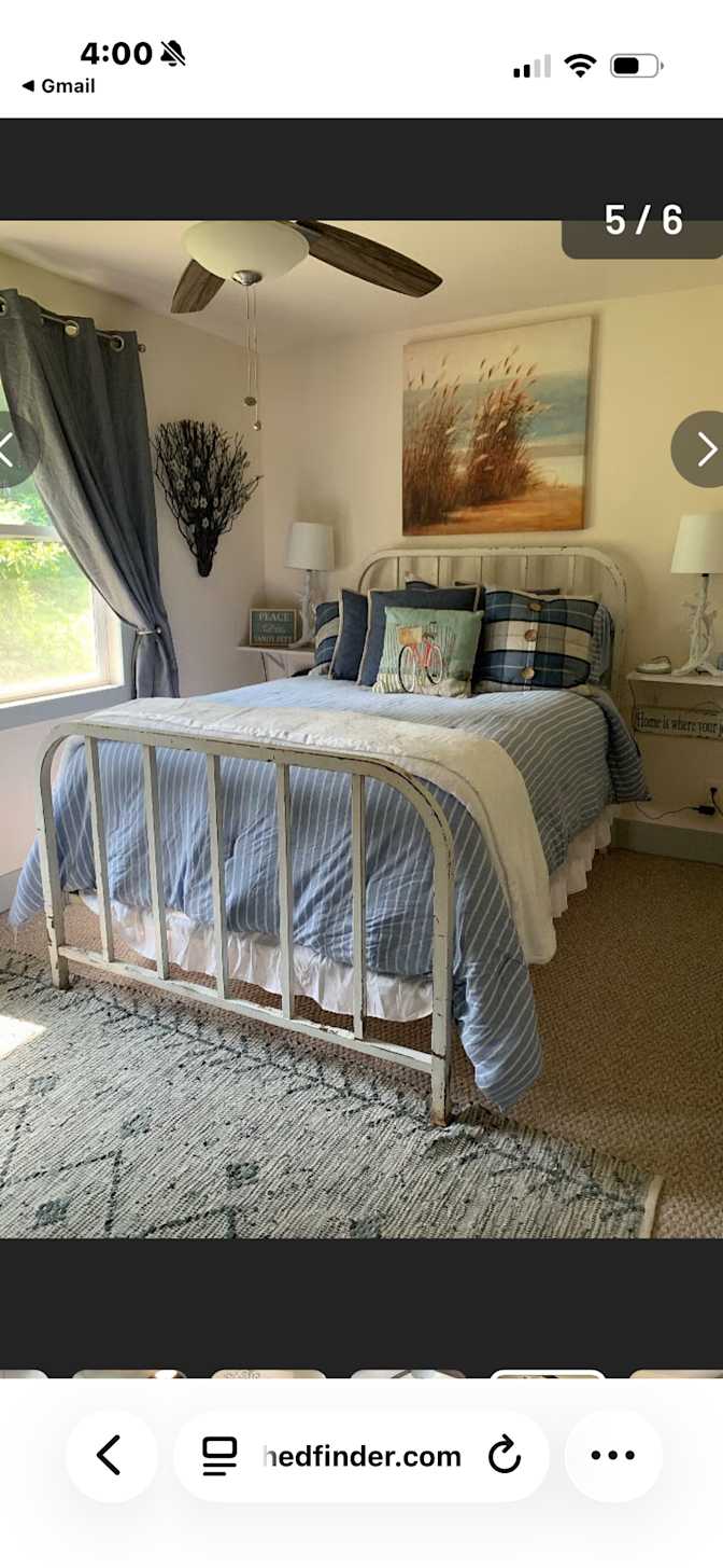 Tracy's room
