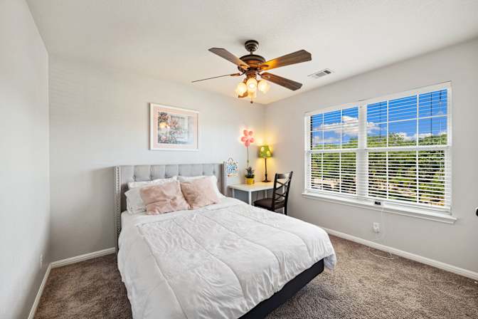 Catalina's room