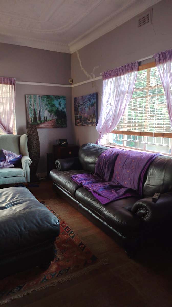 Thea de Nysschen's room