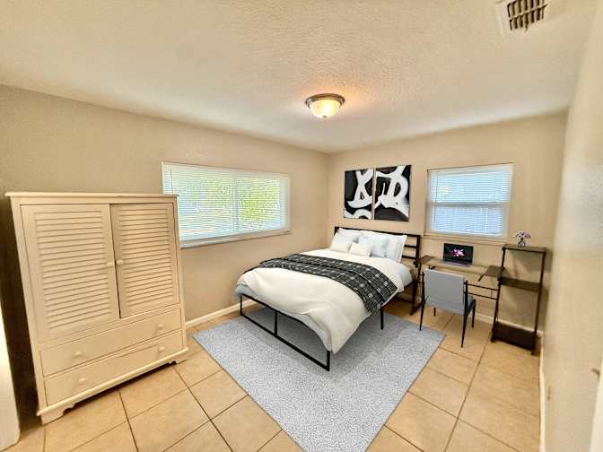 PadSplit's room
