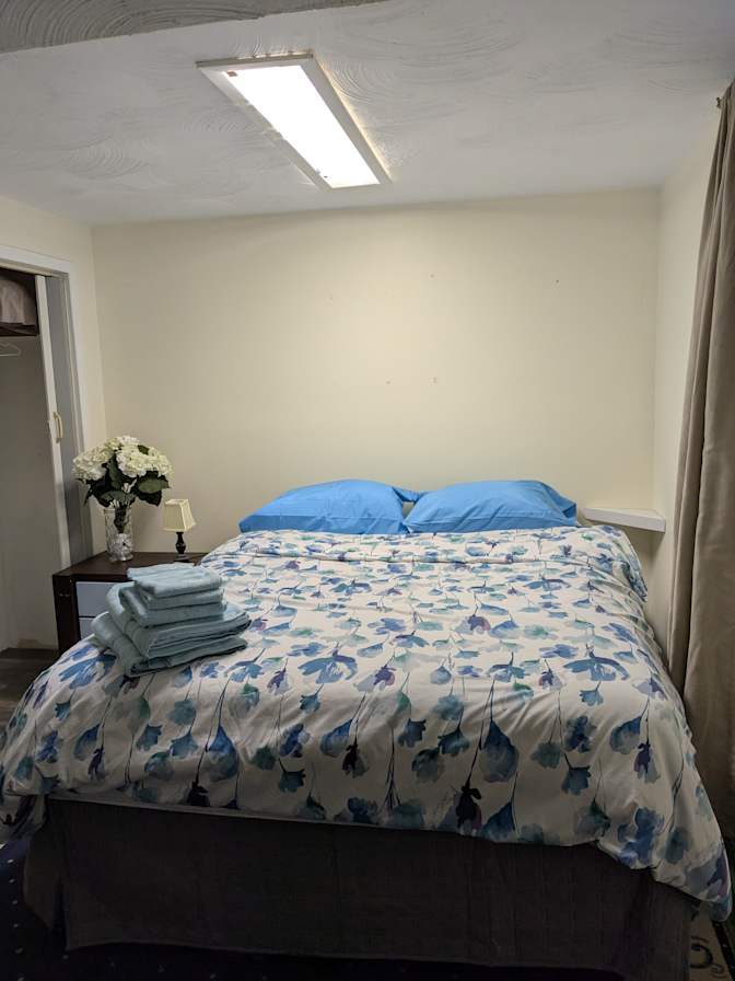 Jacin's room