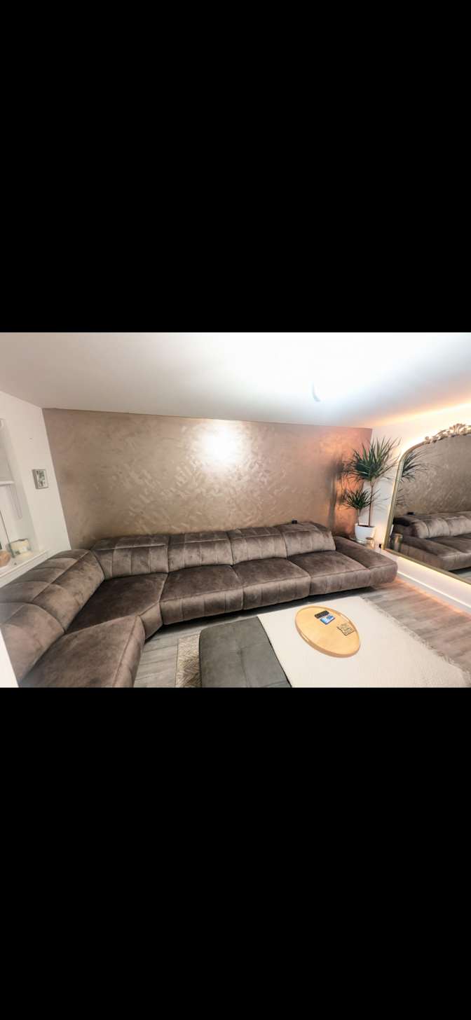 Christopher Bey's room