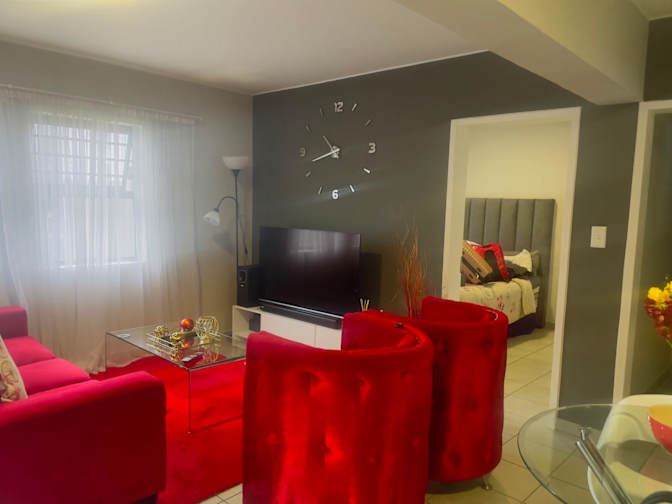 Nwabisa's room